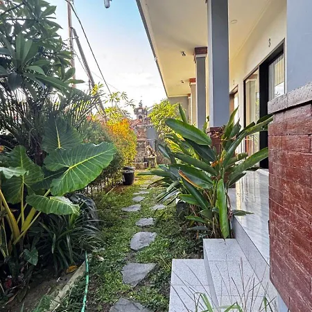 Kentong Homestay
